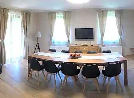 Hluchavka Ii Szálloda *